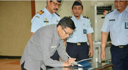Penandatanganan Komitmen Bersama dan Pakta Integritas Kanwil Kemenkumham Riau