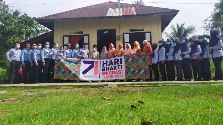 Imigrasi Peduli dan Berbagi HBI ke-71