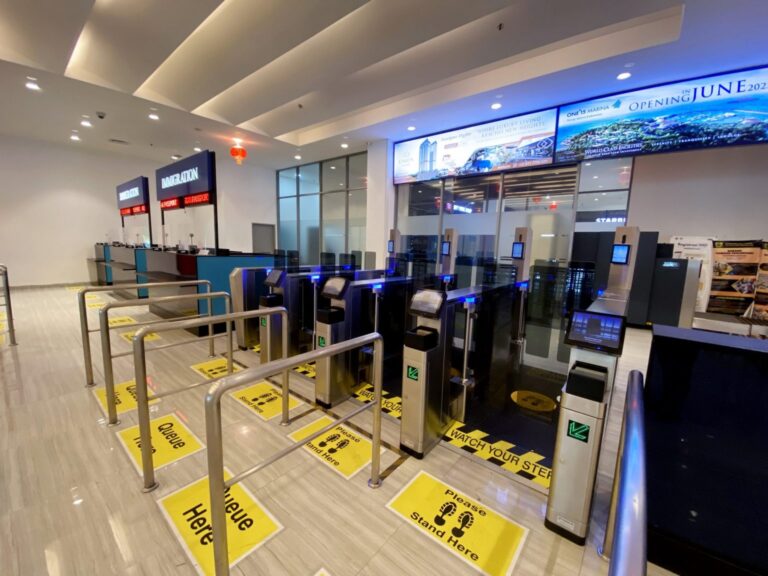 Tarik Wisatawan Asing, Imigrasi Berikan Bebas Visa Kepada Pemegang PR Singapura