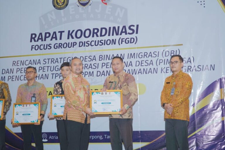 Imigrasi Bengkalis Raih Penghargaan Teraktif Desa Binaan Imigrasi