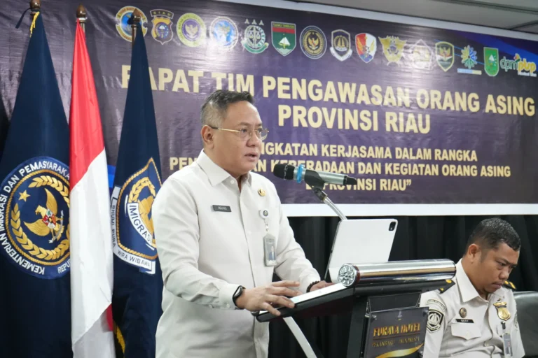 TIMPORA Jadi Garda Utama Awasi Pergerakan Orang Asing di Riau