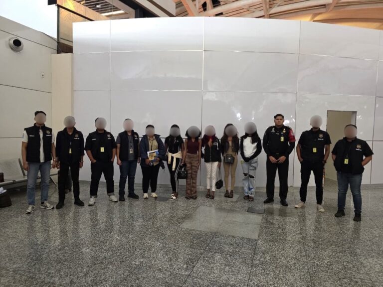 Imigrasi Ngurah Rai Deportasi 18 WNA dalam Sepekan, 10 Diantaranya Terlibat Prostitusi